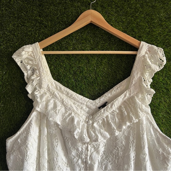 Torrid 5 Lace Ruffle Short Sleeve Crop Top - Picture 3 of 6